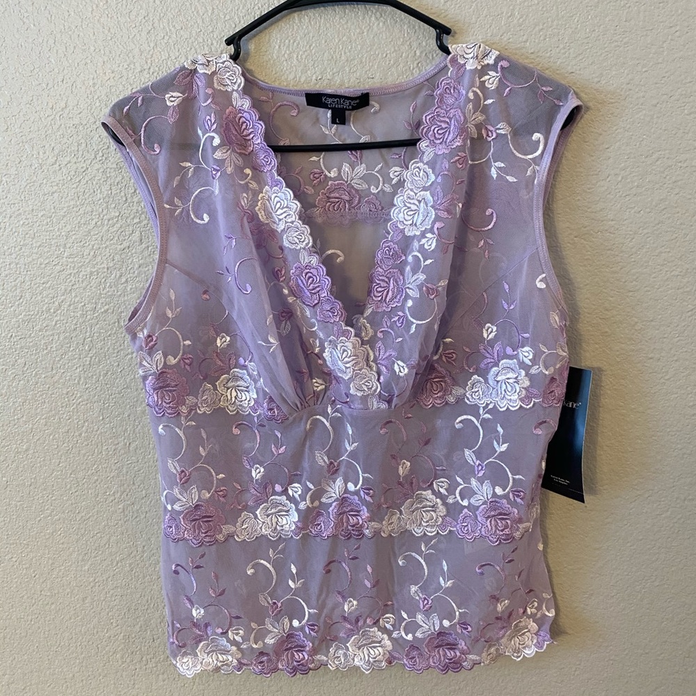 Karen Kane cap sleeve embroidered shell.